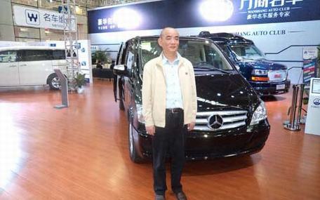 鈞天奔馳商務(wù)車參加第21屆福州國際汽車展覽會